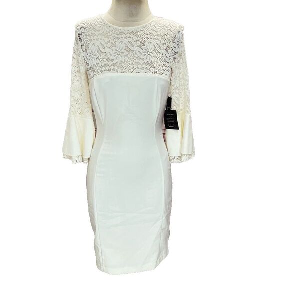 Lulu’s ivory white lace top bell sleeve fitted dress size large NWT *** - Picture 2 of 5